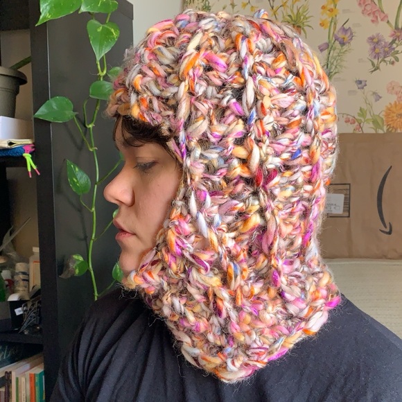 chunky knit multicolor rainbow balaclava - Picture 3 of 4